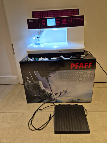 Pfaff quilt expression - expression,